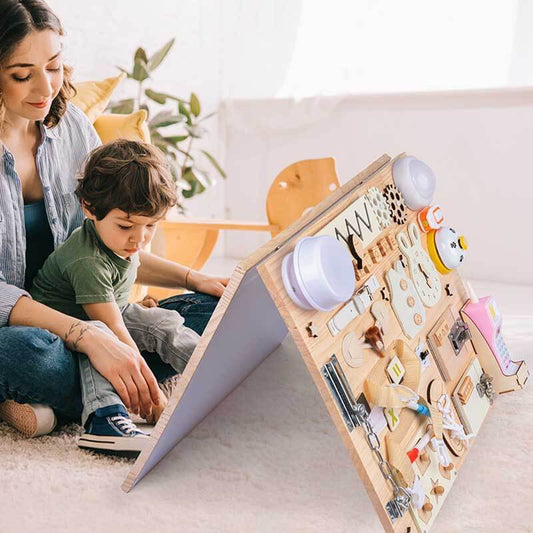 Montessori træ optaget bord