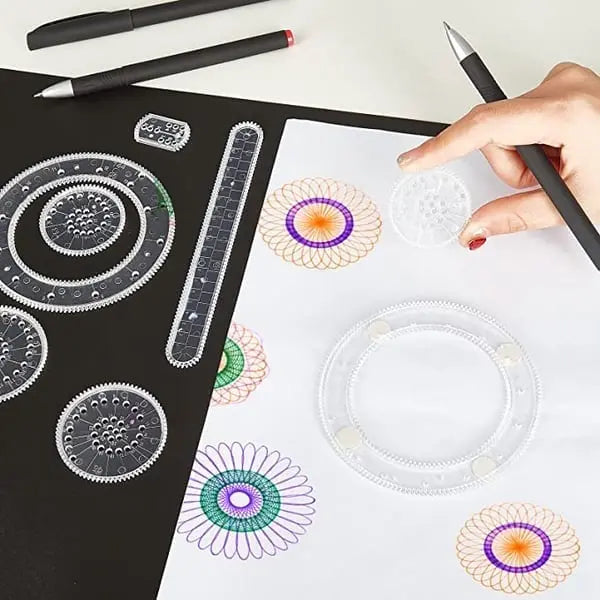 Spirografsæt med 22 dele til geometriske mønstre og kreativ tegning