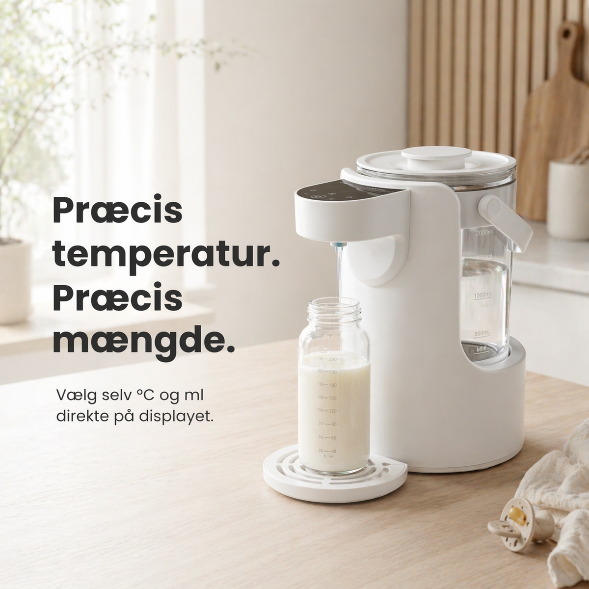 Vanddispenser til babyflasker med temperaturvalg og 2 liters beholder