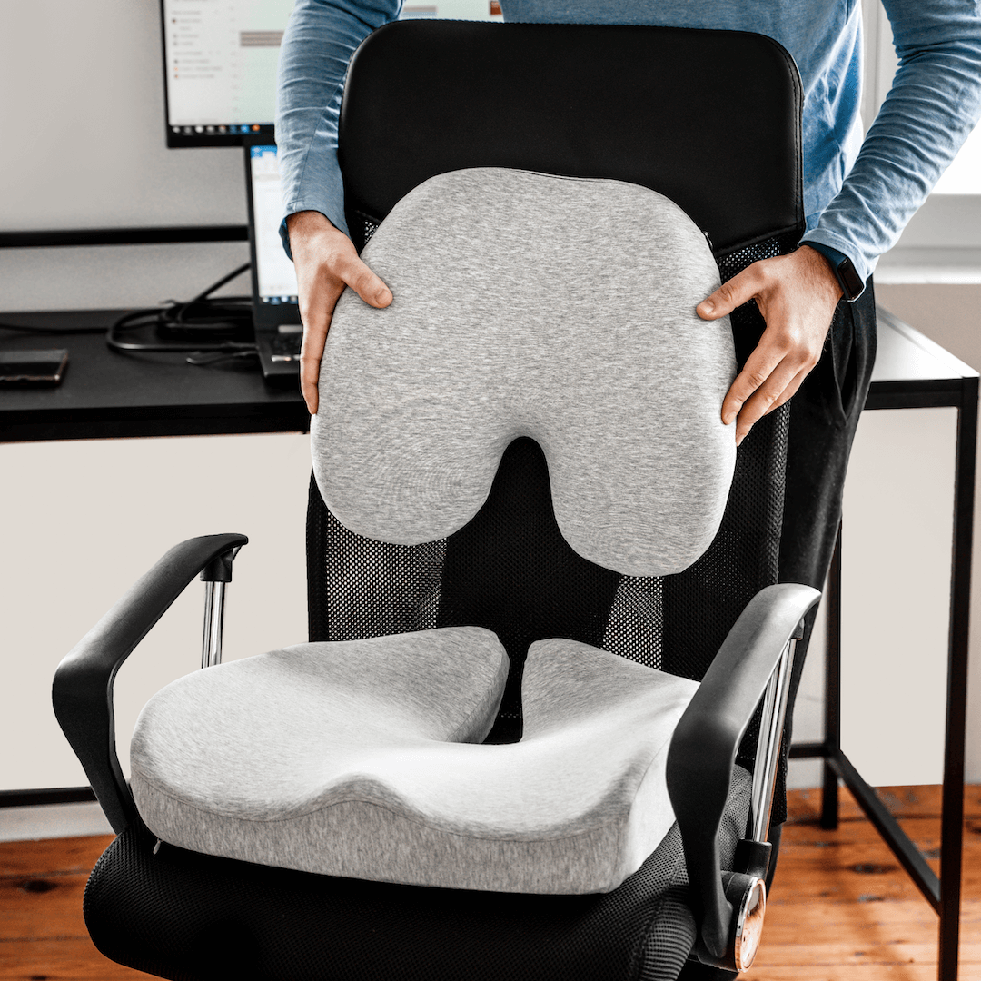 Pudesæt med ergonomisk siddepude og rygpude