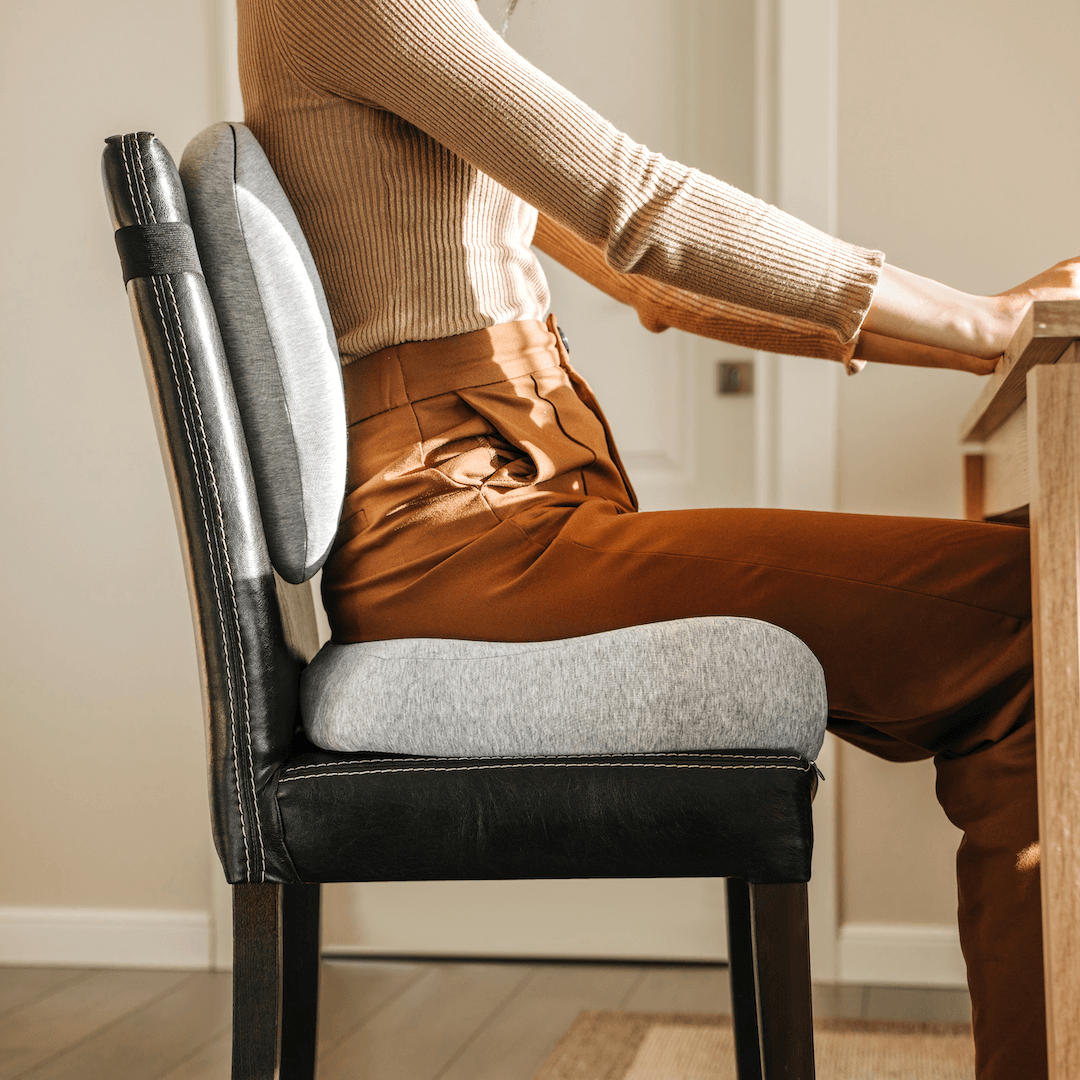 Pudesæt med ergonomisk siddepude og rygpude