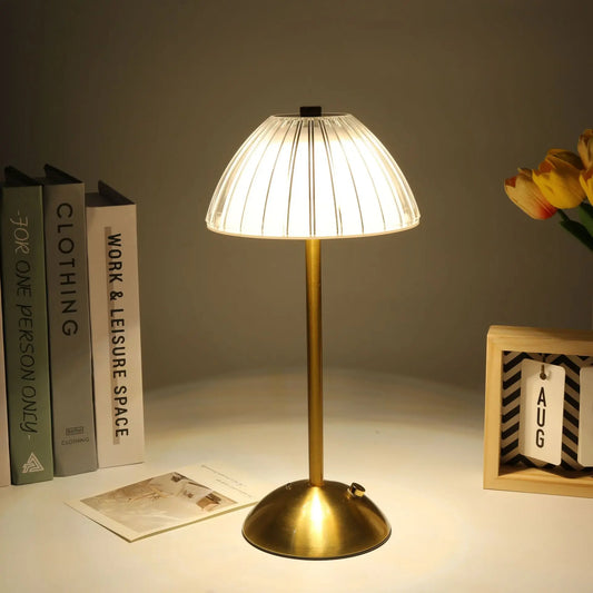 Genopladelig LED-dæmpbar bordlampe