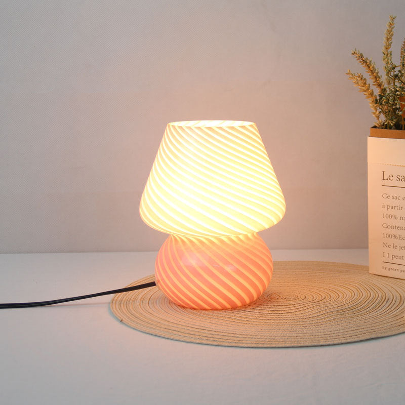 Svampeformet bordlampe i glas