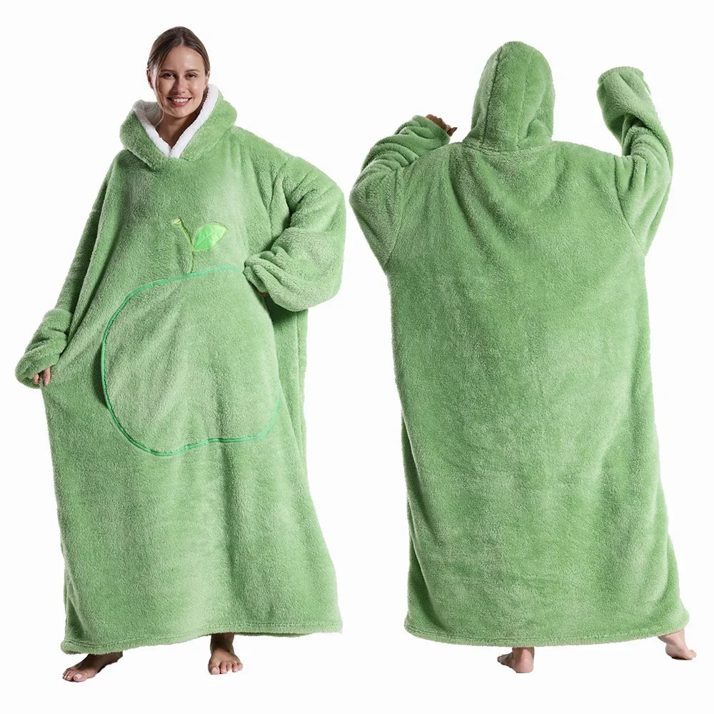 Blødt, oversized tæppe med hætte i sherpa