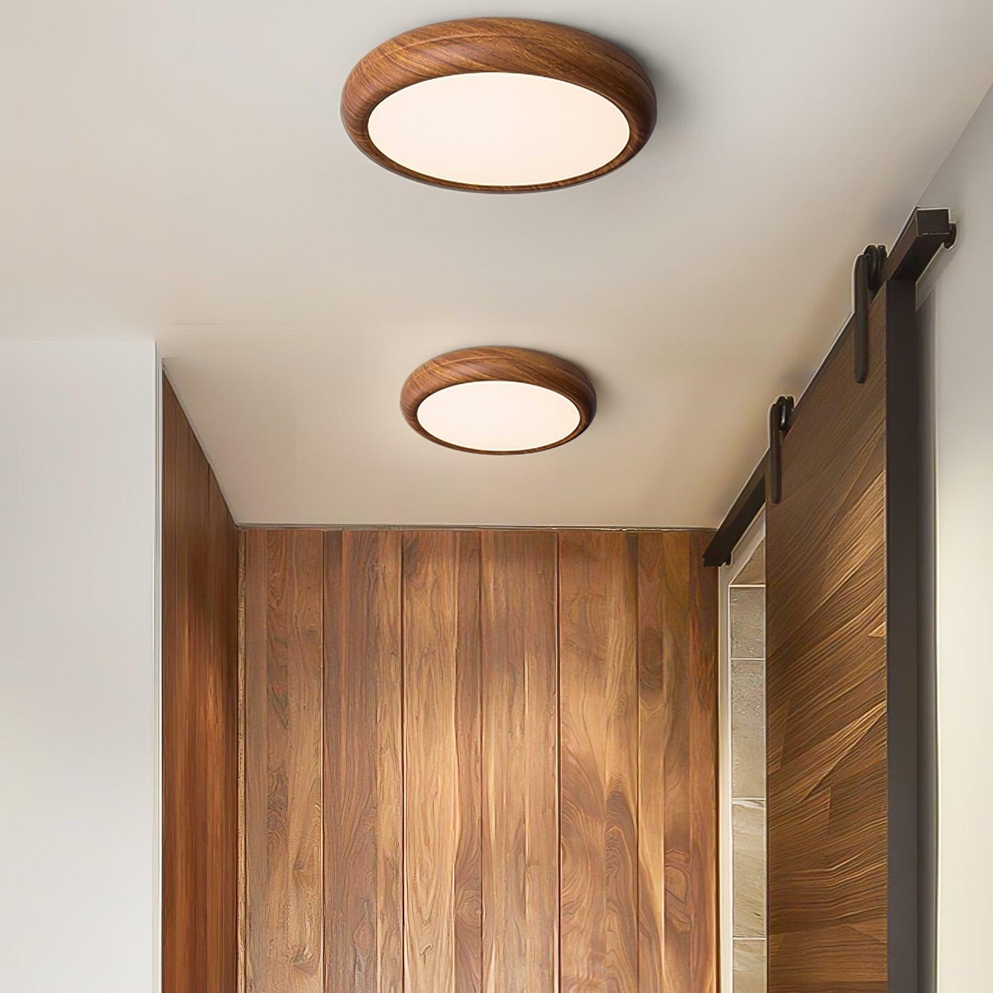 Nordisk loftlampe i træ