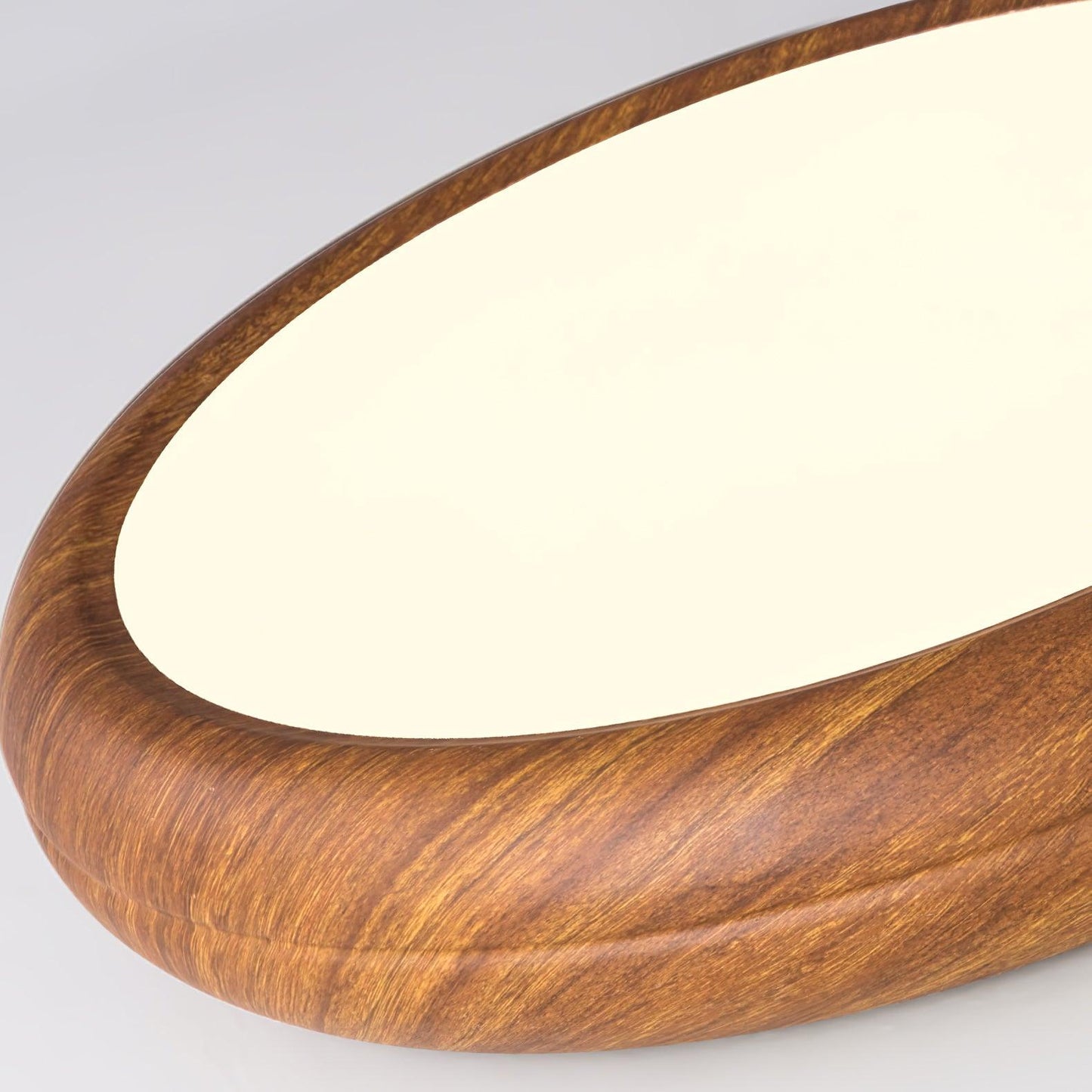 Nordisk loftlampe i træ
