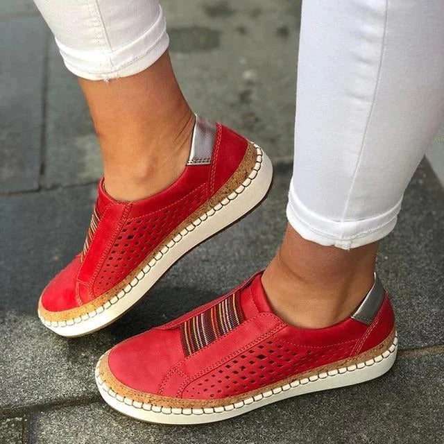 Åndbar sneaker med flad bund til kvinder til korrektion af knyster