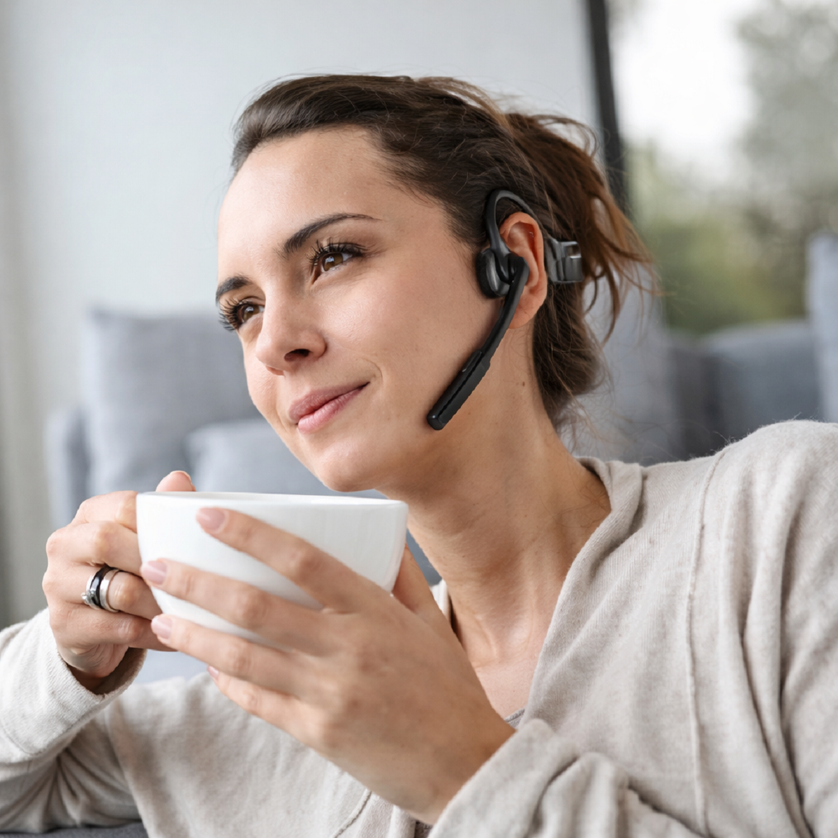 Bluetooth-hovedtelefoner med åben ørekonstruktion
