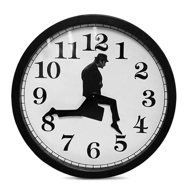 Silly Walk Clock | Løber tør for tid